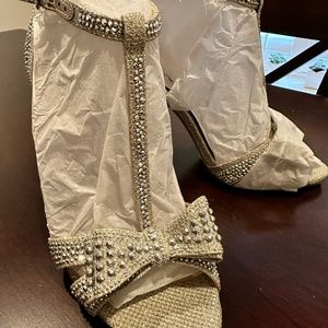 INC Bow Heels